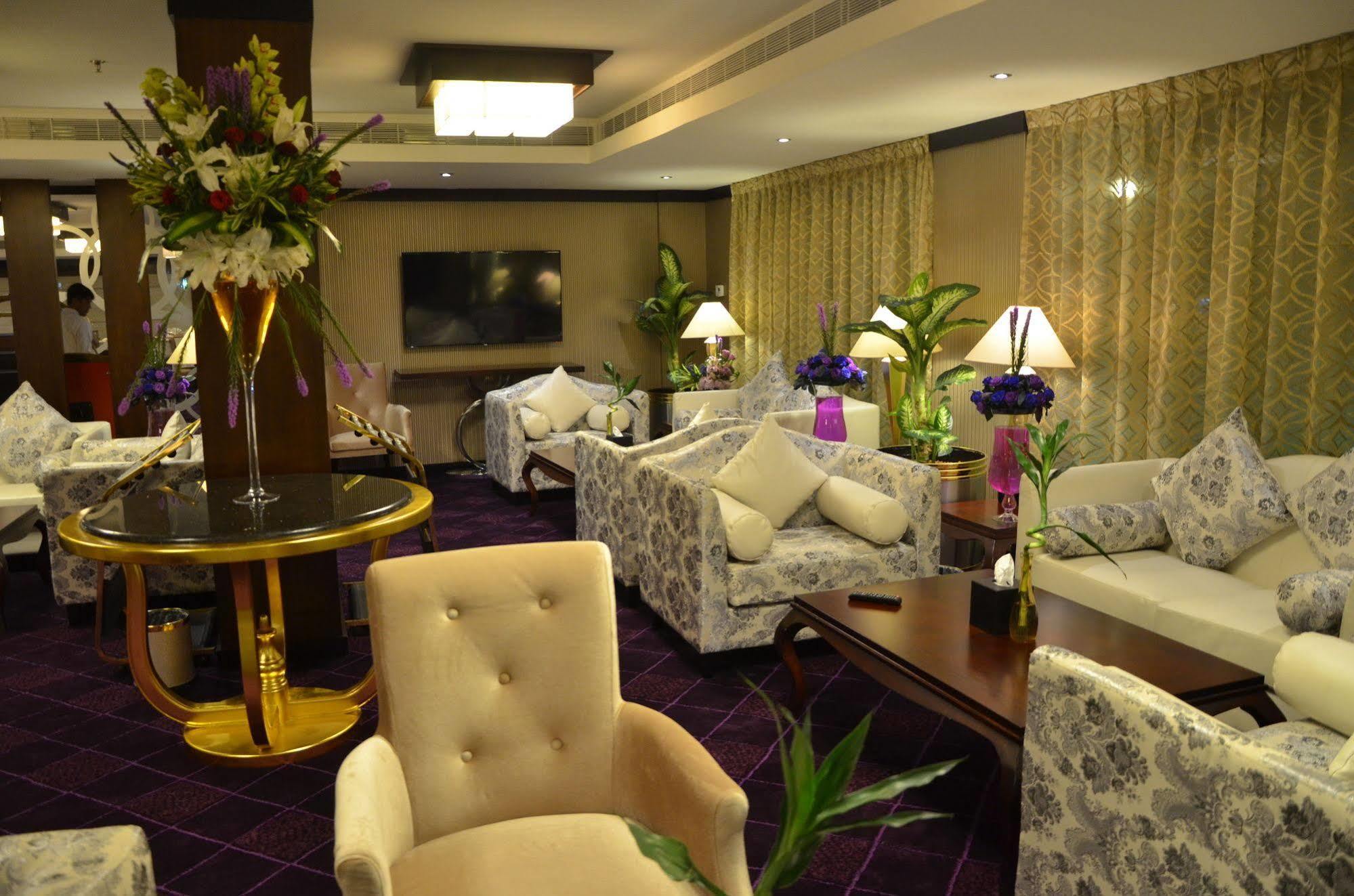 Lavona Hotel Al Al Jubail Exteriör bild